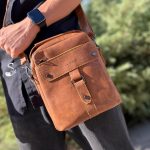 کیف دوشی مردانه چرمی برند آرازبگ کد 03